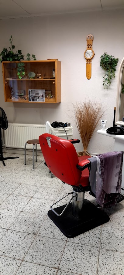 Tuas Herrfrisering | Parturi i Tammisaari