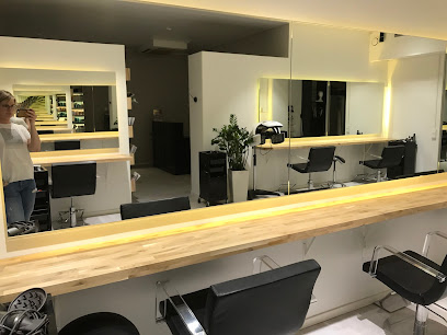 Hiusmuotoilu Inochi | Kampaamo i Helsinki