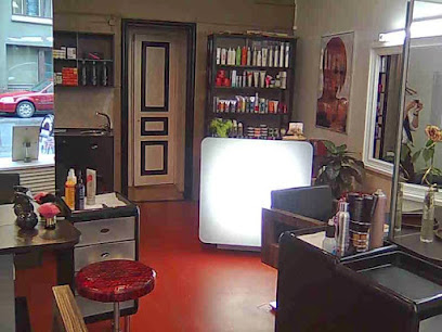 Ilpo Jamsen | Kampaamo i Helsinki