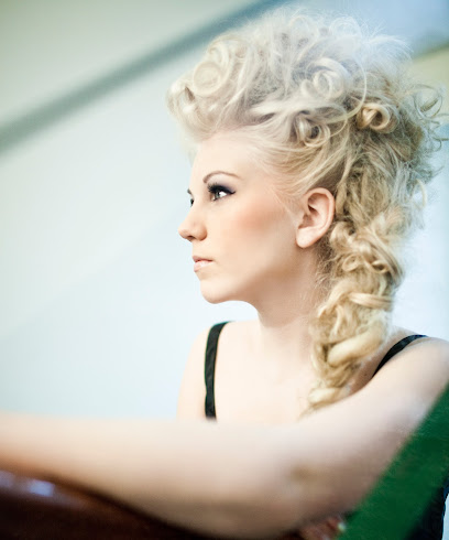 Parturi-Kampaamo Step In | Kampaamo i Jyväskylä