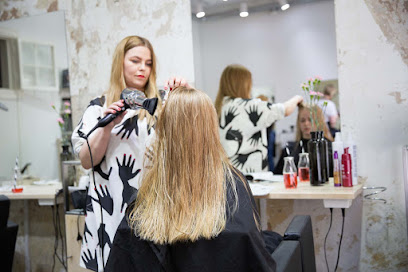 Q HAIR Albertinkatu | Kampaamo i Helsinki
