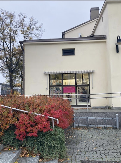 Iisalmen Marleena | Parturi i Lisalmi