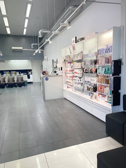 Hairlekiini Alexis Center | Kampaamo i Siilinjärvi