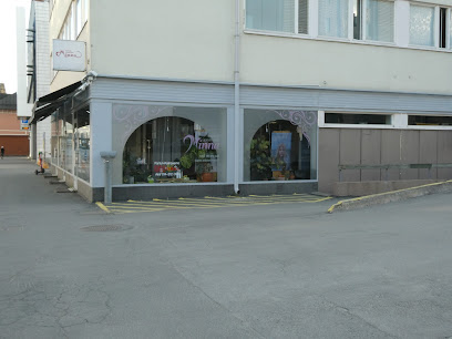 Minna Parturi-Kampaamo | Kampaamo i Jyväskylä