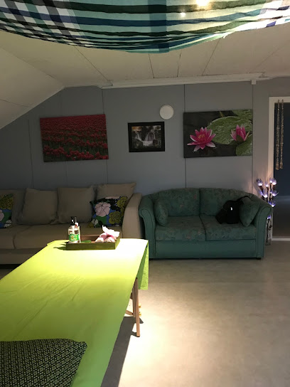 Thanimporn Thai Wellness | Hieroja i Huittinen Thanimporn Thai Wellness | Hieroja i Huittinen