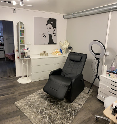 Hemmotteluhoitolat Beauty Center | Kauneuskeskus i Kouvola