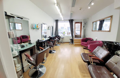 Freya Salonki | Kauneuskeskus i Helsinki Freya Salonki | Kauneuskeskus i Helsinki