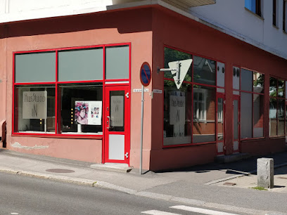HiusStudio IN | Kampaamo i Kuopio