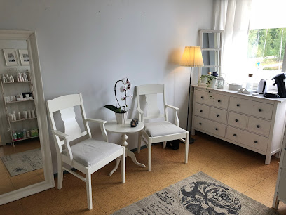 Marin Salonki | Kauneuskeskus i Pirkkala