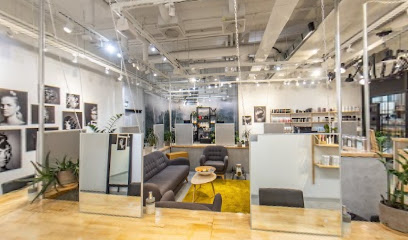 Q HAIR Kampin Kortteli | Kampaamo i Helsinki