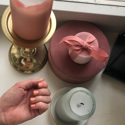 Pinky's Nails | Kauneuskeskus i Helsinki Pinky