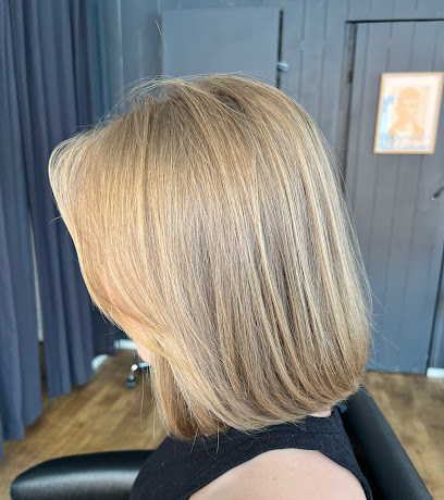 Taheri Haircut | Kampaamo i Pietarsaari