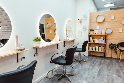 Clou | Kampaamo i Helsinki