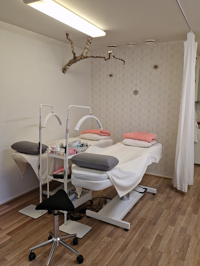 Litaa Beauty Rouholahti | Kauneuskeskus i Helsinki Litaa Beauty Rouholahti | Kauneuskeskus i Helsinki