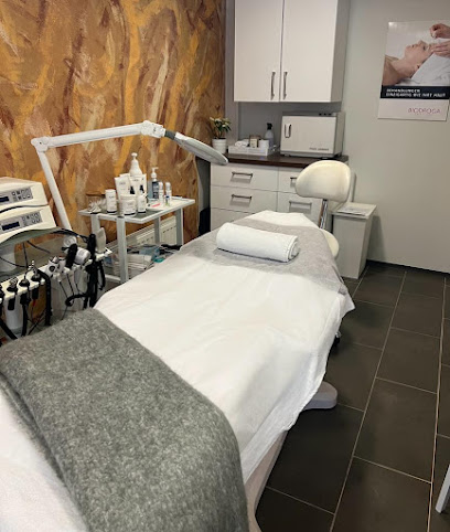 Lolanthe Beauty Clinic | Kauneuskeskus i Helsinki Lolanthe Beauty Clinic | Kauneuskeskus i Helsinki