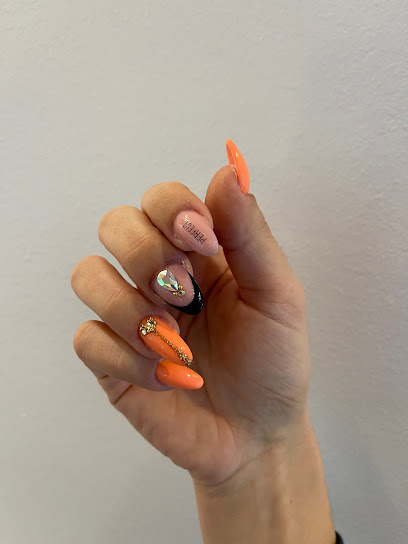 Nails By Alinalinnea | Kauneuskeskus i Ylöjärvi