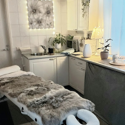 Miinan Hierontakeidas | Hieroja i Hyvinkää