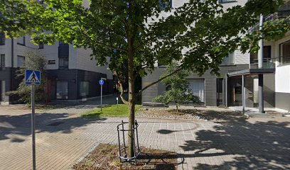 Essi Peltoniemi | Hieroja i Tampere