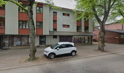 Helena Tilli | Parturi i Hamina