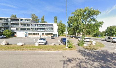 Hiusnikkarit by Tiina Hirvonen | Parturi i Imatra