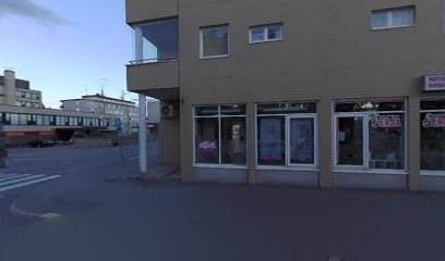 Katja Huhta | Parturi i Tornio
