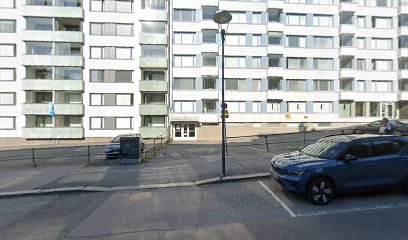 Elina Makela | Hieroja i Tampere